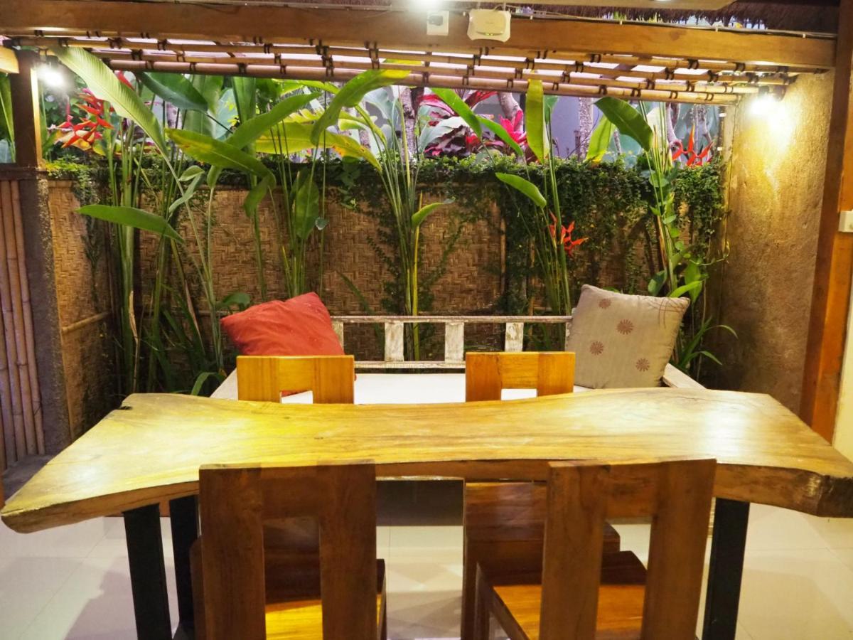 De Dalam Villa Ubud エクステリア 写真