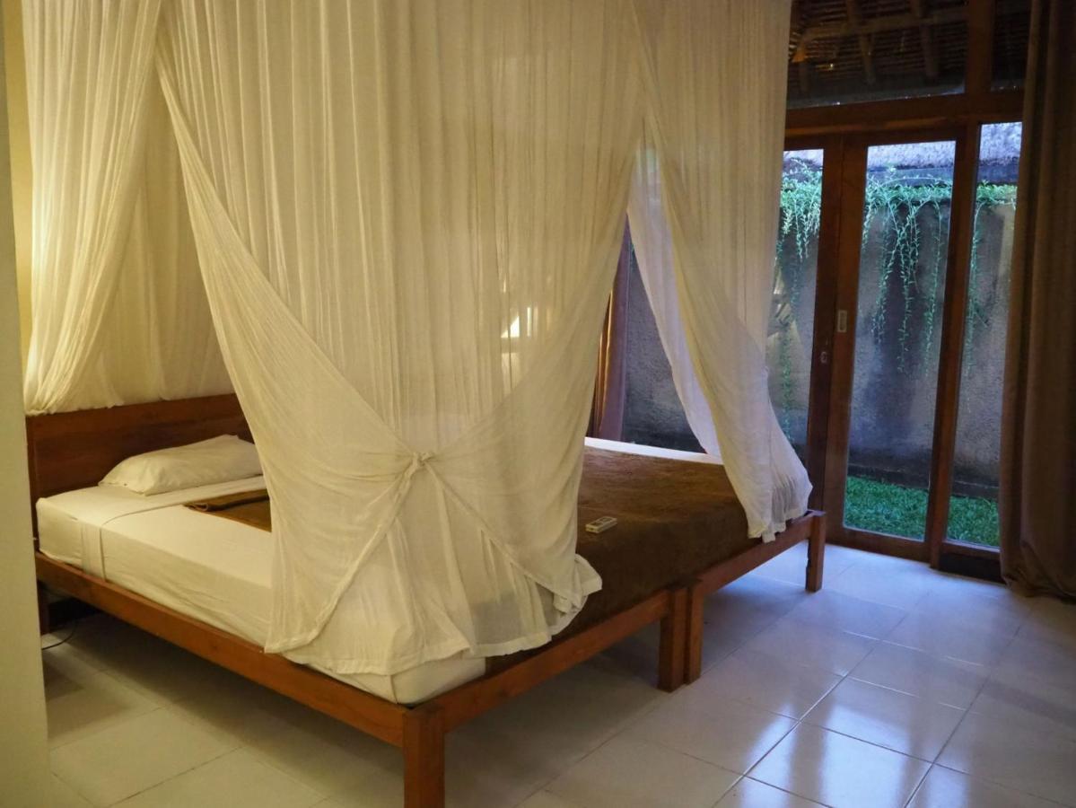 De Dalam Villa Ubud エクステリア 写真