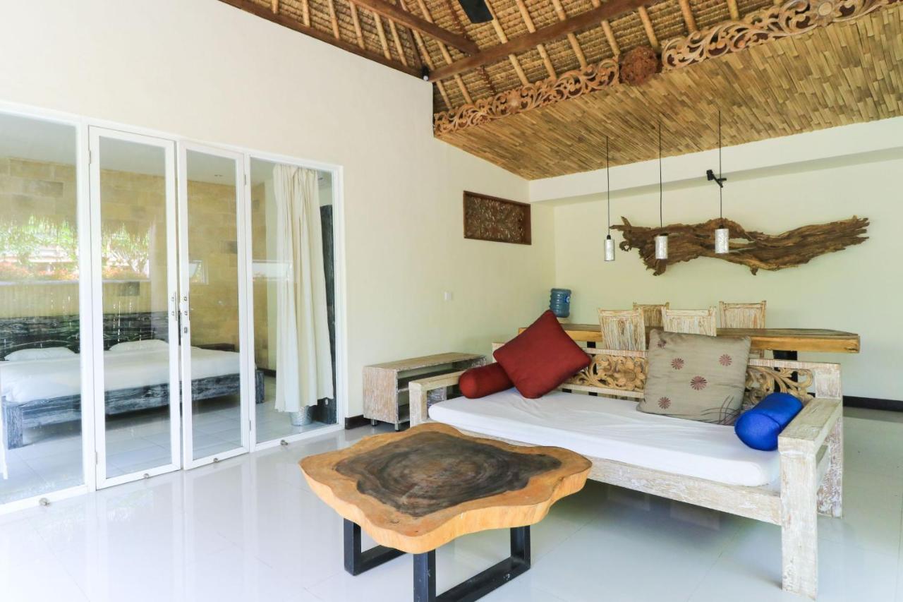 De Dalam Villa Ubud エクステリア 写真