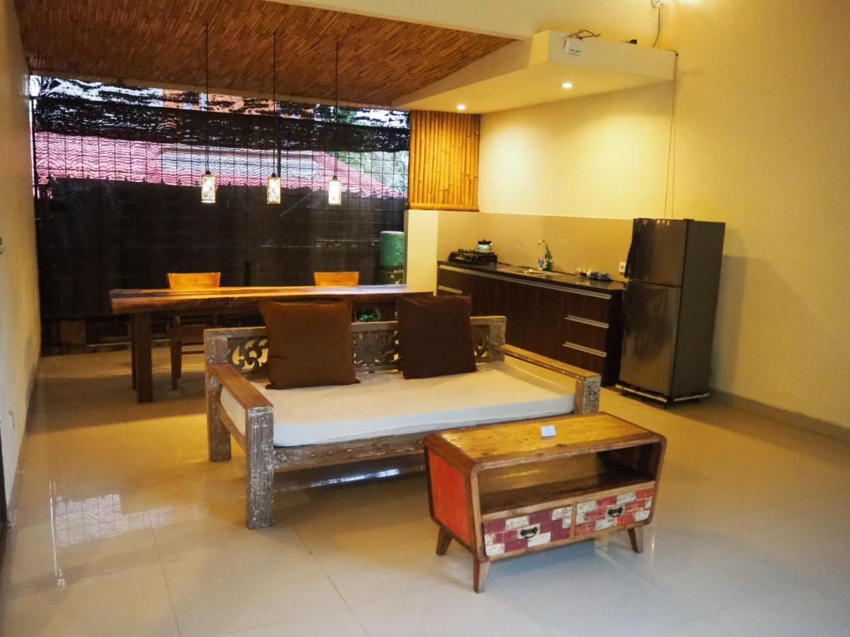De Dalam Villa Ubud エクステリア 写真